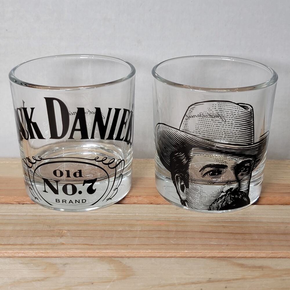 Set of 2 Jack Daniel Whiskey Glasses: Face & Classic Logo